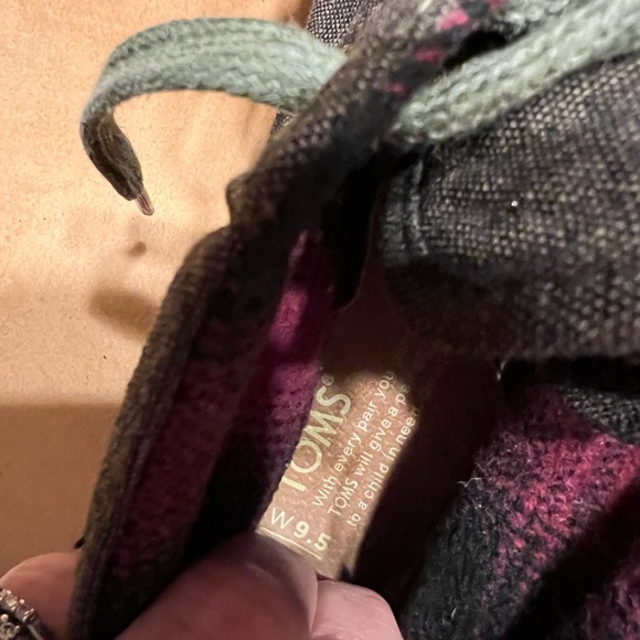 Tom’s - Picture 7 of 7